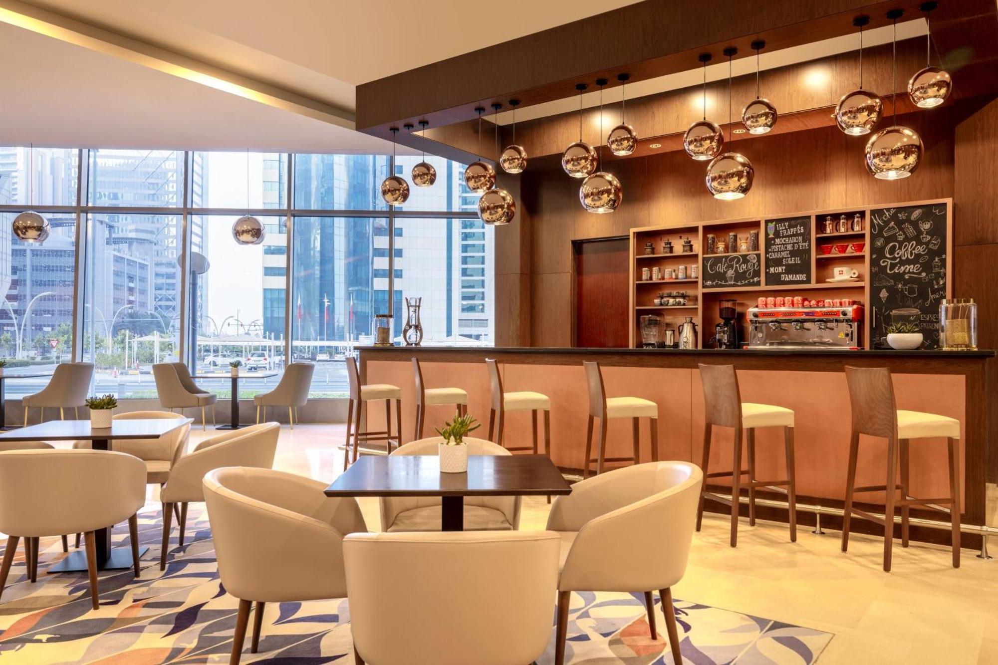 Le Meridien City Center Doha Eksteriør billede