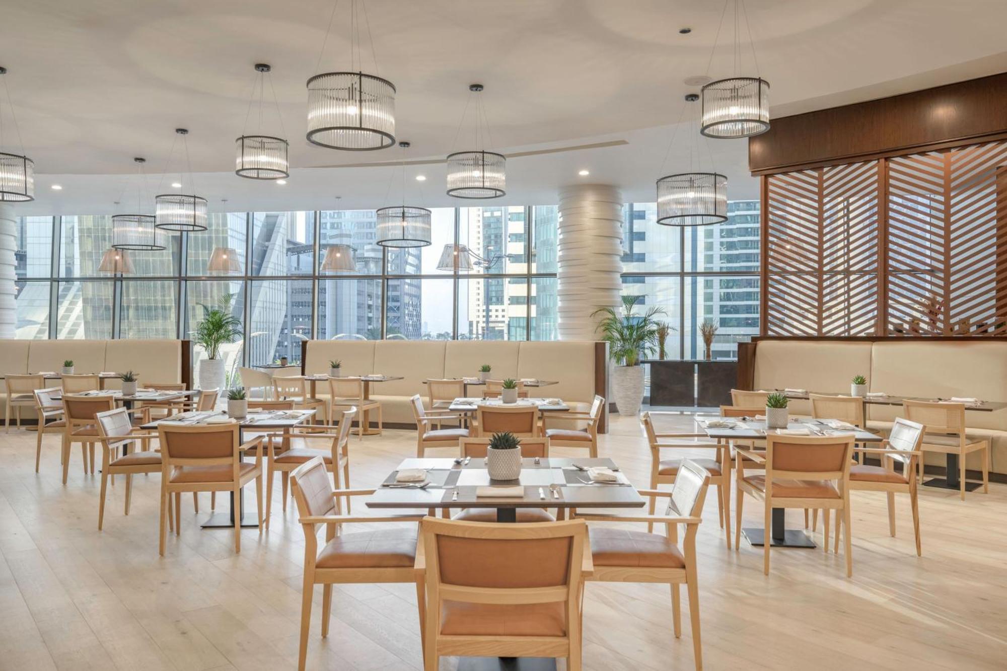 Le Meridien City Center Doha Eksteriør billede