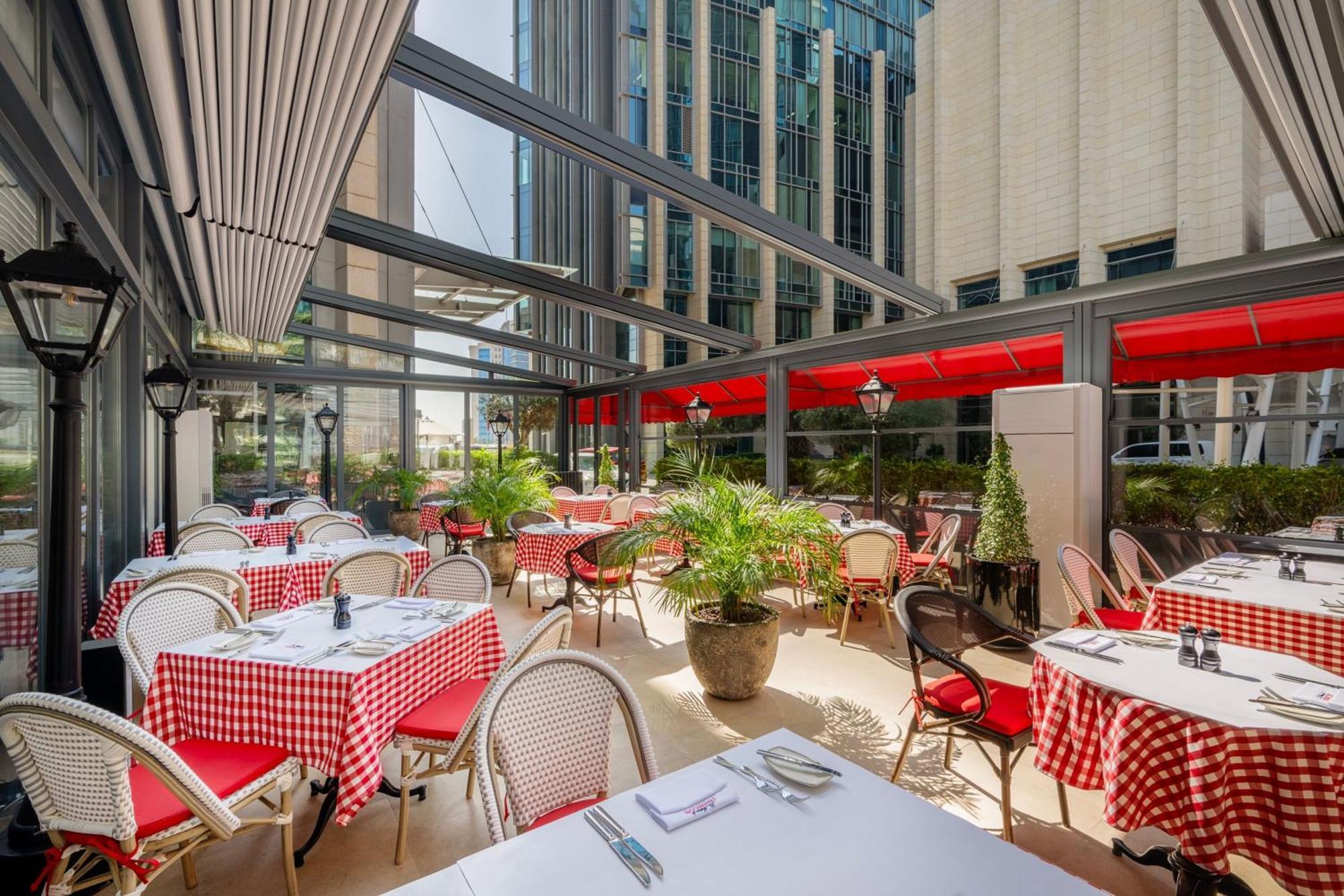 Le Meridien City Center Doha Eksteriør billede