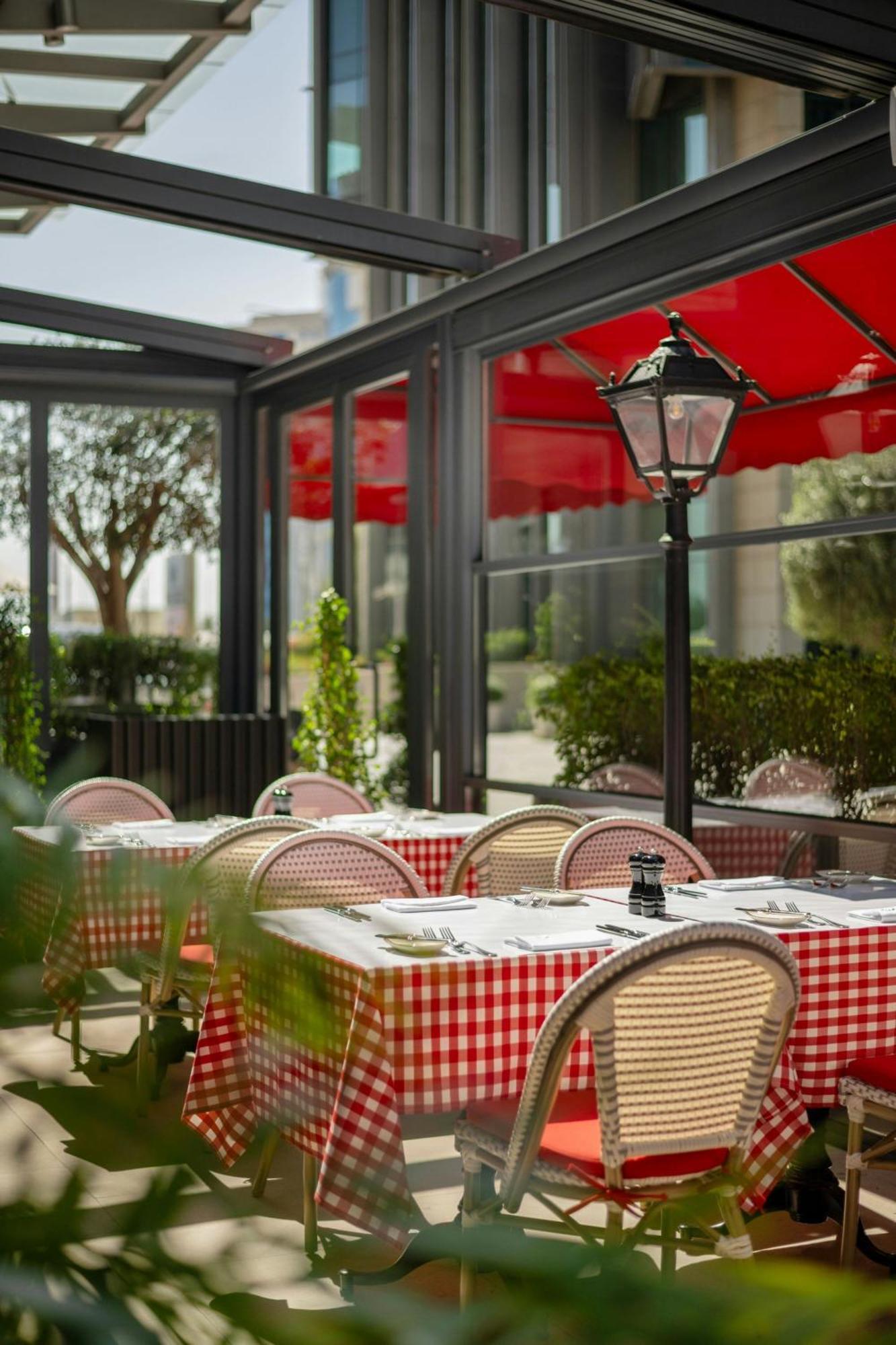 Le Meridien City Center Doha Eksteriør billede